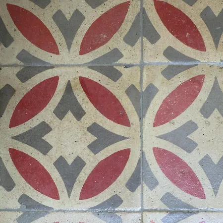 アパートホテル Tiempo De 4*